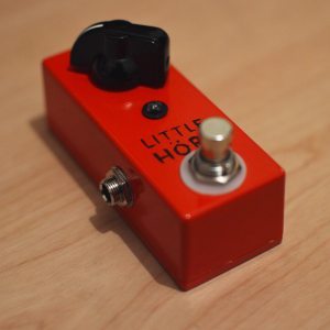 little-horn-guitar-boost-pedal-300x300